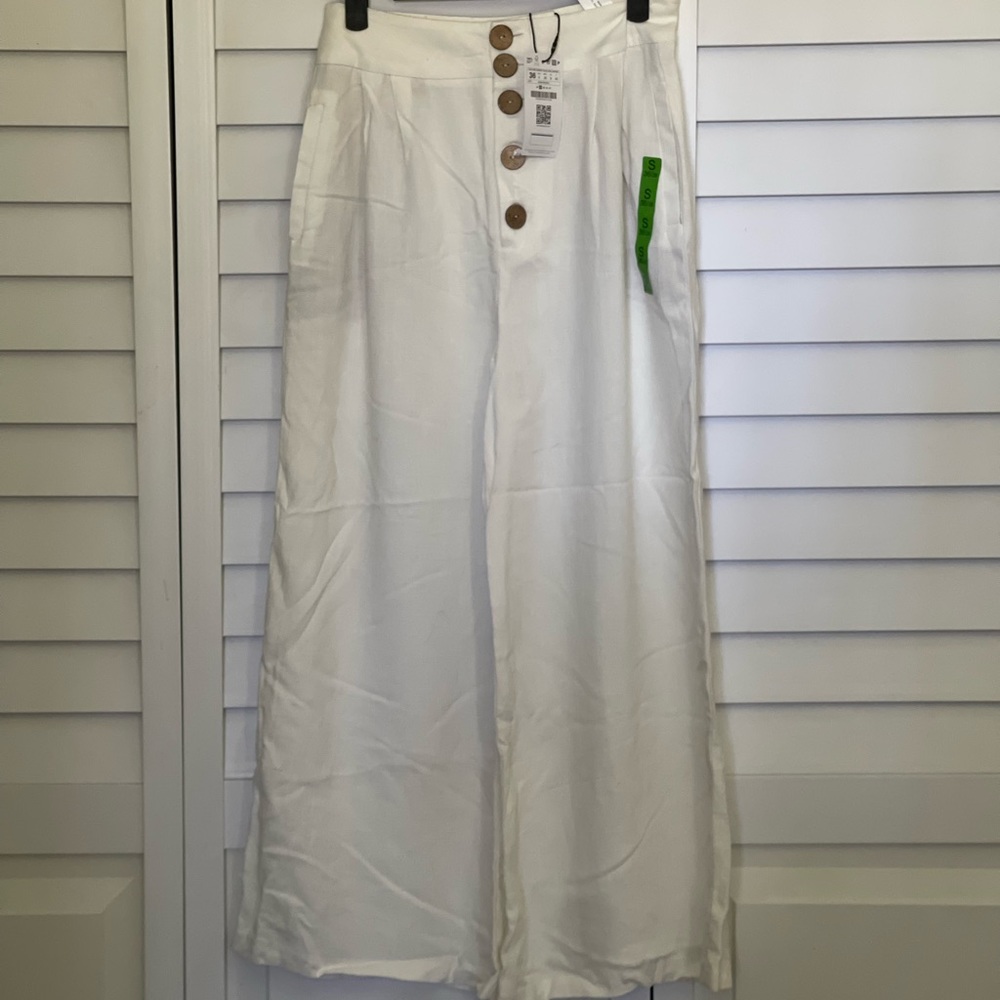 White Linen blend culottes.